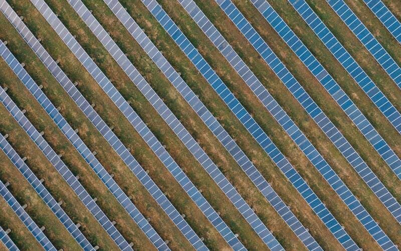 Flächen für erneuerbare Energieproduktion ausweisen (Fokus Freiflächen-PV)