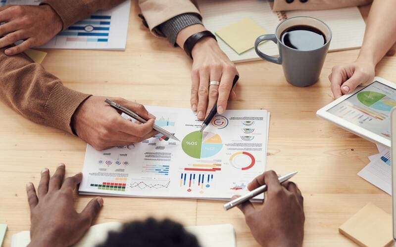 Bündelungsaktionen für Sanierungsmaßnahmen, PV-Anlagen durchführen